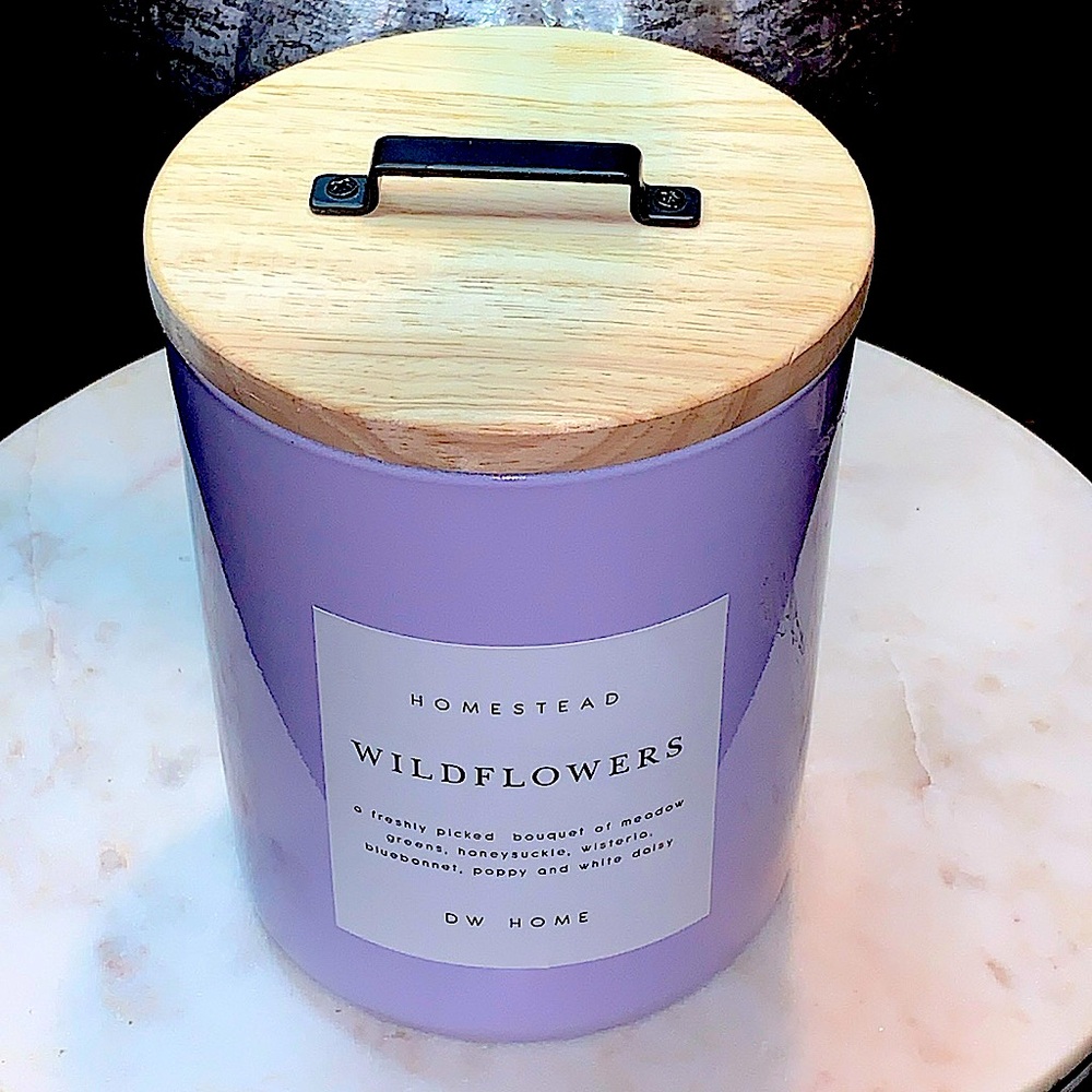 DW HOME CANDLE WILDFLOWERS HOMESTEAD RICHLY SCENTED NEW 2 WICK SOYWAX 27 oz